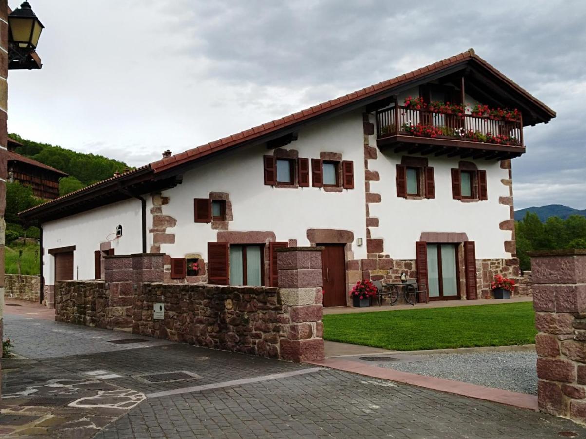 Apartamento Baztan - Arraioz Arráyoz Exterior photo
